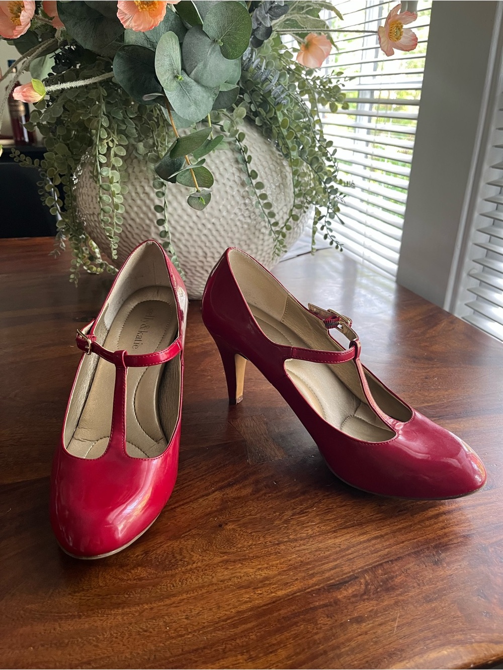 Kelly & Katie Red Patent T-Strap - Mary Jane Pumps Heels - Size 10